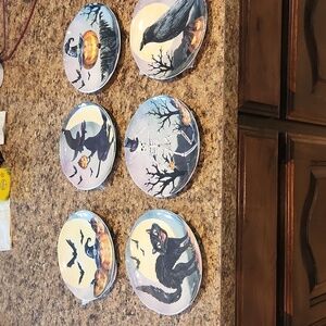 NEW Glow in the Dark,  6 piece appetizer plates= WITCH , CROW, CAT, PUMPKIN, BAT